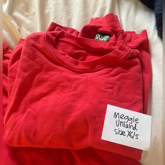 Daily Drills oversized sweatshirt, size: XS/S - color: HEART ❤️ - Picture 1 of 4